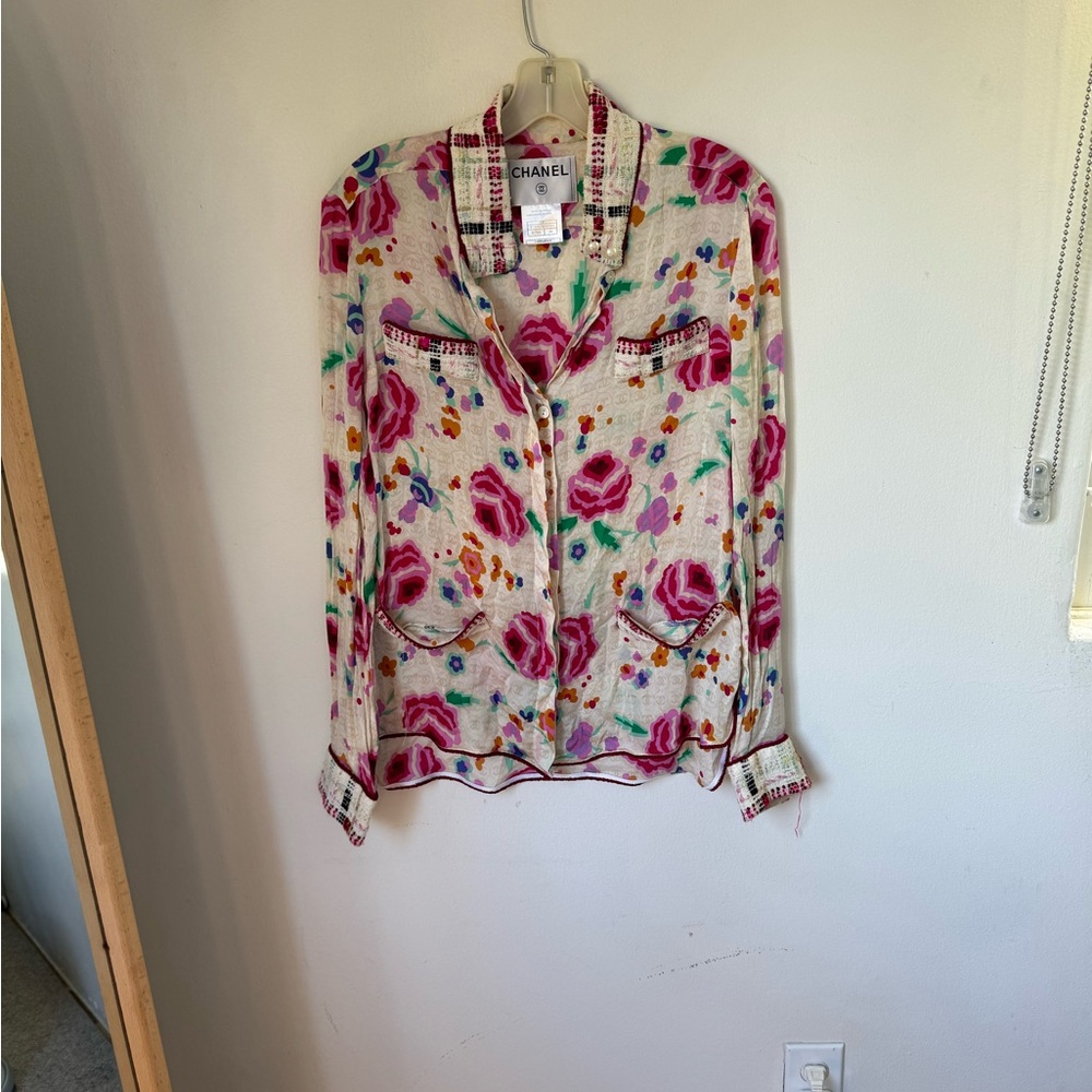 CHANEL Multicolor Floral Blouse - Pink, Cream, and Red silk